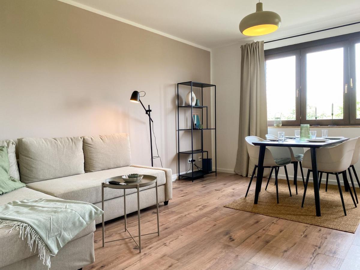 Schoene Wohnung Mit Rheinblick/Duesseldorf/Neuss/Messe Exterior foto